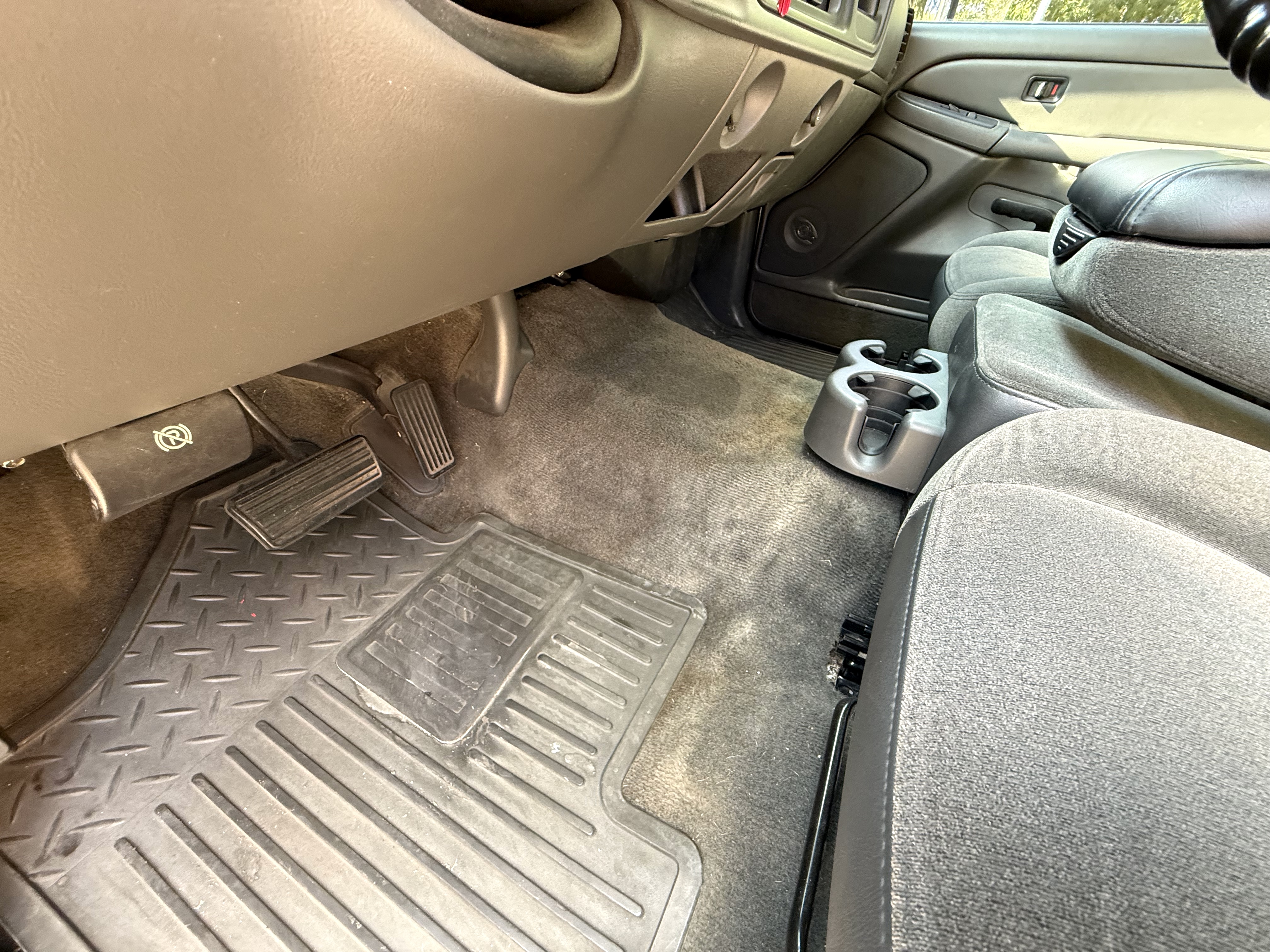 Used 2005 Chevrolet Silverado 1500 LS w/ Light Duty Power Package RWD image 21