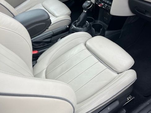 Used 2014 MINI Cooper S image 6