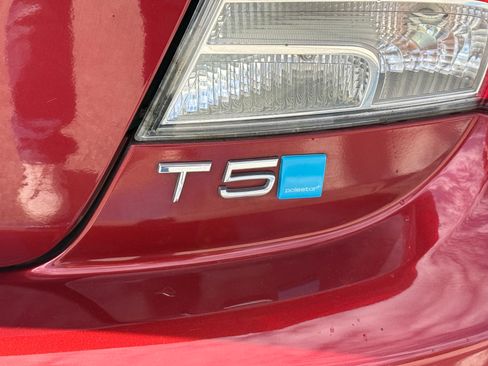 Used 2013 Volvo C70 T5 image 9