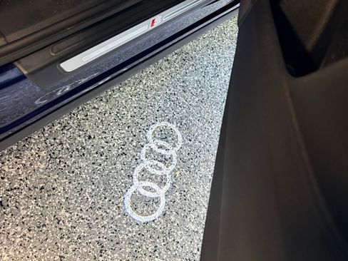 Used 2019 Audi SQ5 Premium Plus AWD/4WD image 8