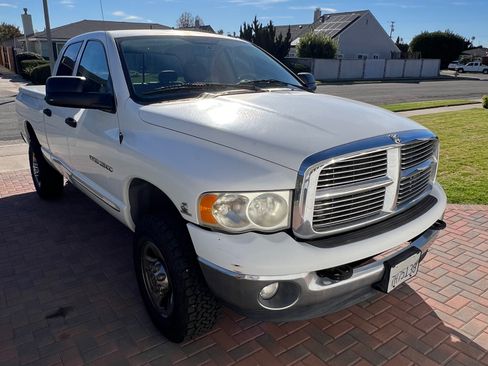 Used 2004 Dodge Ram 2500 Truck SLT w/ Trailer Tow Group image 5