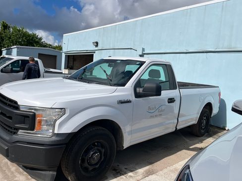 Used 2018 Ford F150 XL w/ Equipment Group 101A Mid RWD image 6