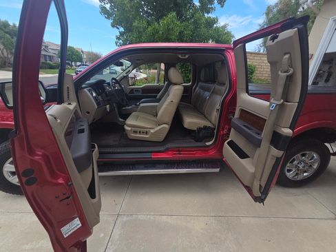 Used 2010 Ford F150 Lariat AWD/4WD image 12
