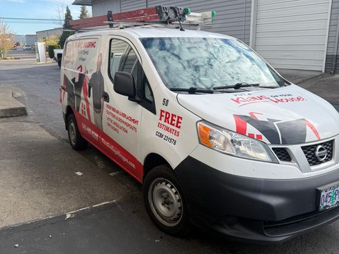 Used 2019 Nissan NV200 S image 2