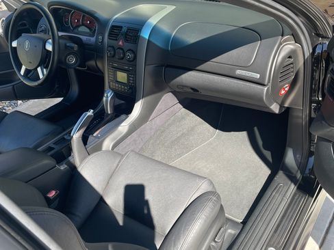 Used 2005 Pontiac GTO image 16