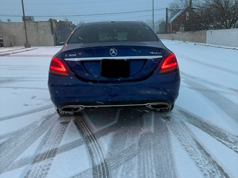 Used 2019 Mercedes-Benz C 300 4MATIC Sedan w/ Premium Package image 6