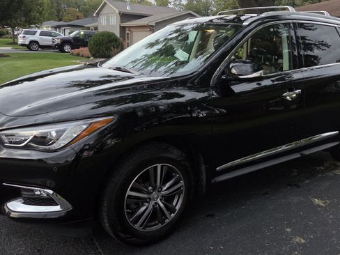 Used 2019 INFINITI QX60 Luxe w/ Essential Package image 1