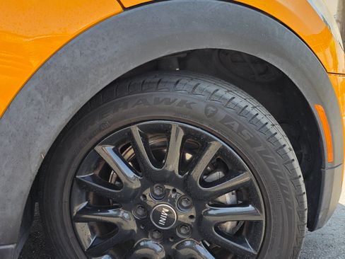 Used 2016 MINI Cooper 2-Door Hardtop image 10