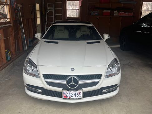 Used 2013 Mercedes-Benz SLK 250 image 10