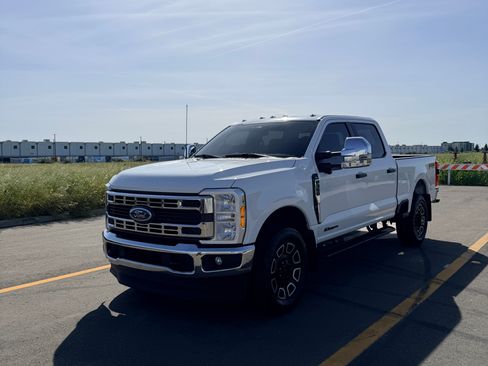 Used 2023 Ford F350 XL w/ 360-Degree Camera Package image 4