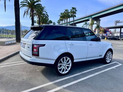 Used 2016 Land Rover Range Rover HSE image 9