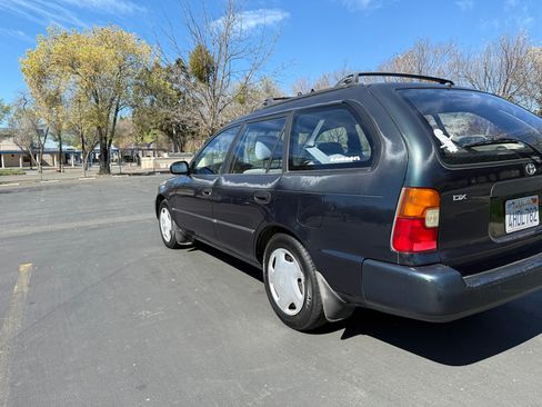 Used 1996 Toyota Corolla DX image 23
