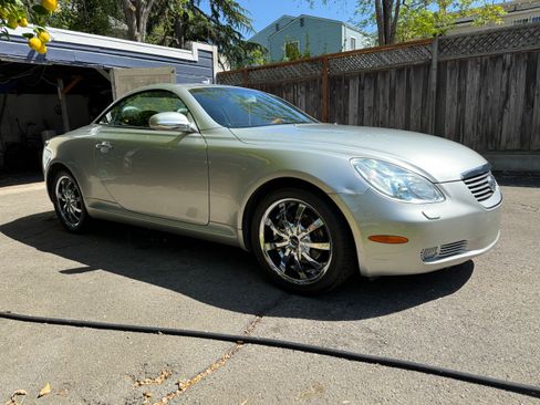 Used 2002 Lexus SC 430 Convertible image 10