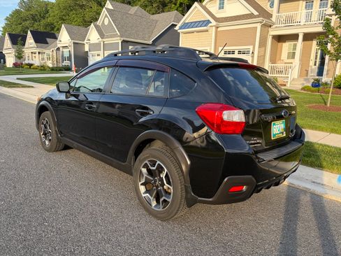 Used 2015 Subaru Crosstrek 2.0i Premium w/ Moonroof Package AWD/4WD image 18