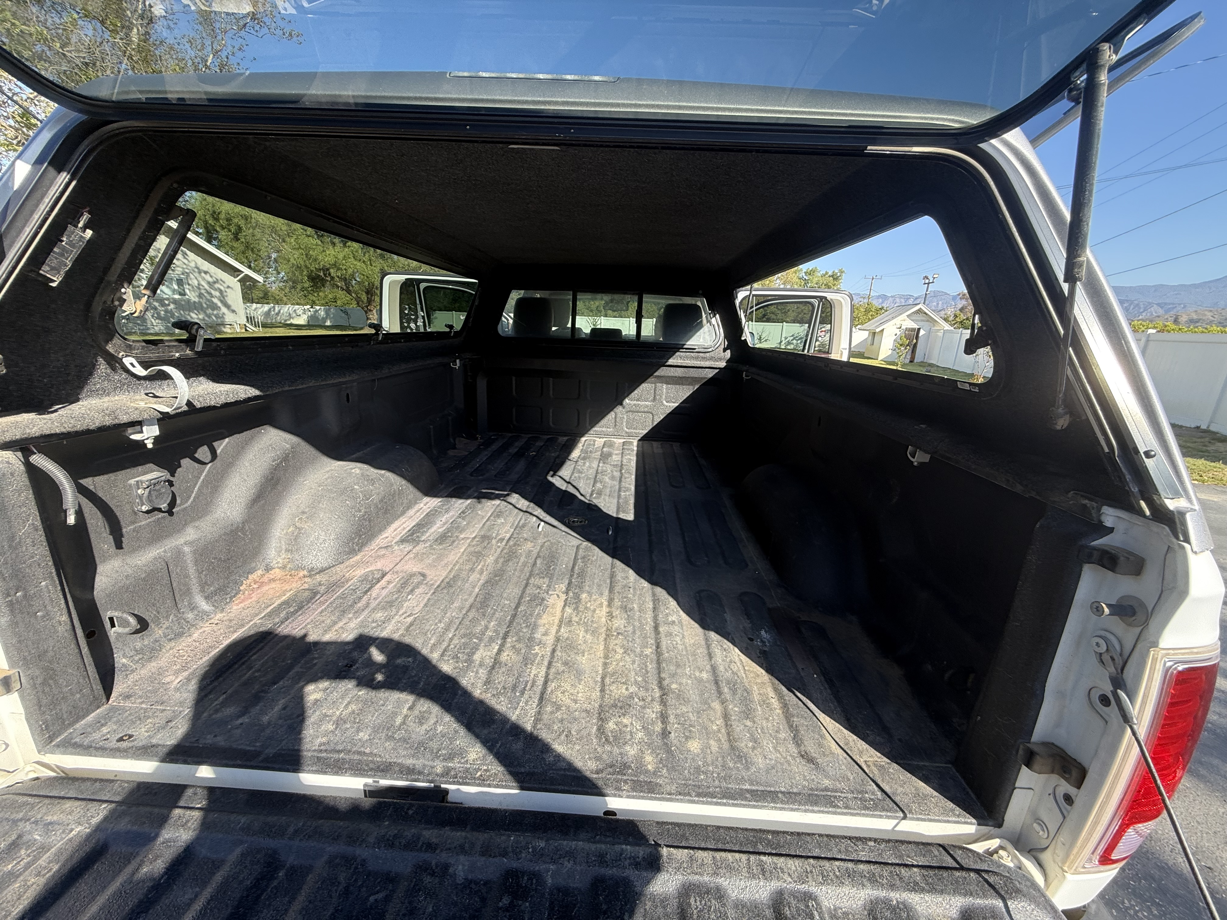 Used 2016 RAM 2500 Laramie w/ Convenience Group RWD image 15