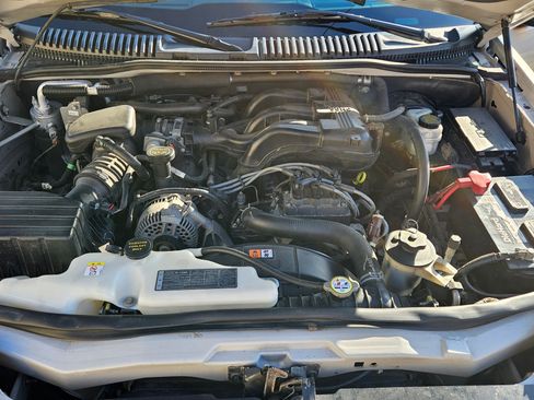 Used 2007 Ford Explorer XLT image 13