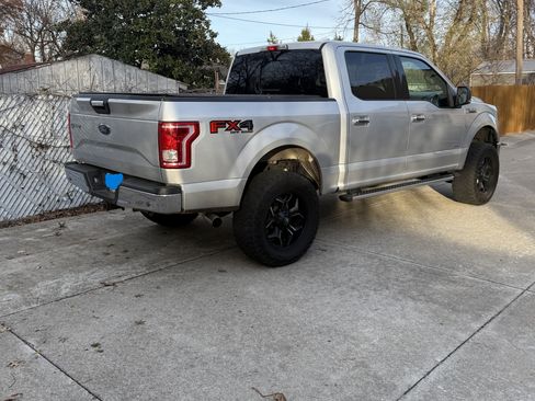 Used 2016 Ford F150 XLT w/ Equipment Group 302A Luxury image 6
