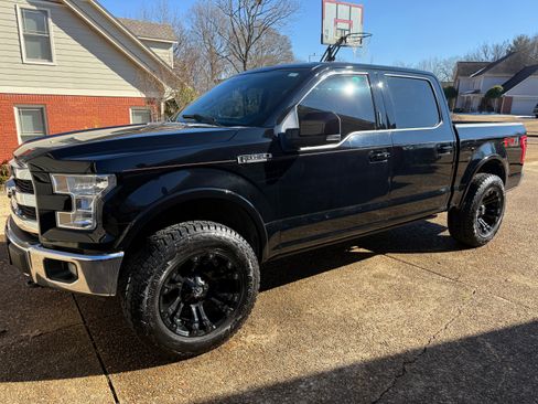 Used 2017 Ford F150 Lariat w/ FX4 Off-Road Package image 1