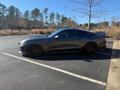 Used 2016 Ford Mustang GT Premium w/ Black Accent Package image 8