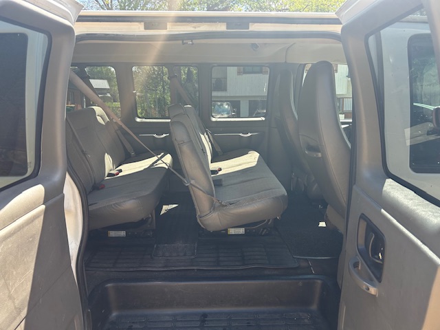 Used 2014 Chevrolet Express 1500 LT w/ LT Preferred Equipment Group AWD/4WD image 15