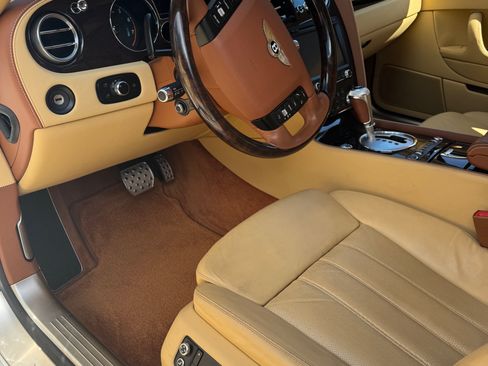 Used 2012 Bentley Flying Spur Flying Spur Speed image 9