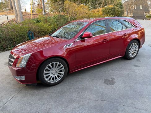 Used 2010 Cadillac CTS Performance image 12