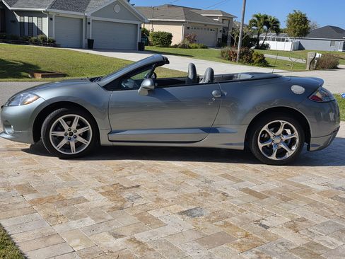 Used 2007 Mitsubishi Eclipse GT image 9