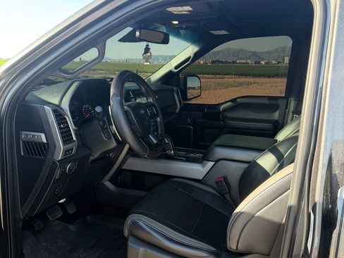 Used 2017 Ford F150 Raptor w/ Equipment Group 802A Luxury image 6