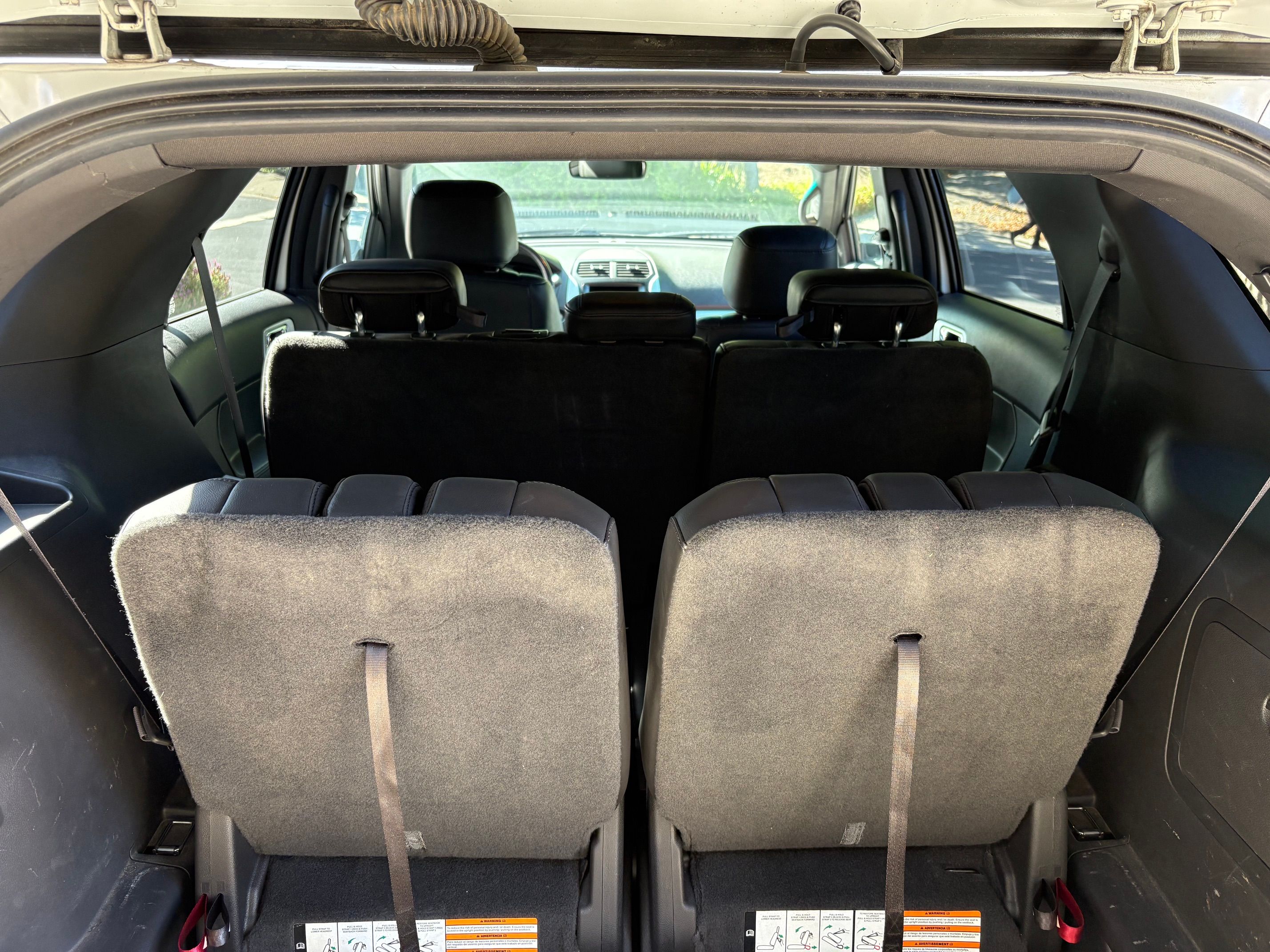 Used 2015 Ford Explorer XLT w/ Equipment Group 202A FWD image 14