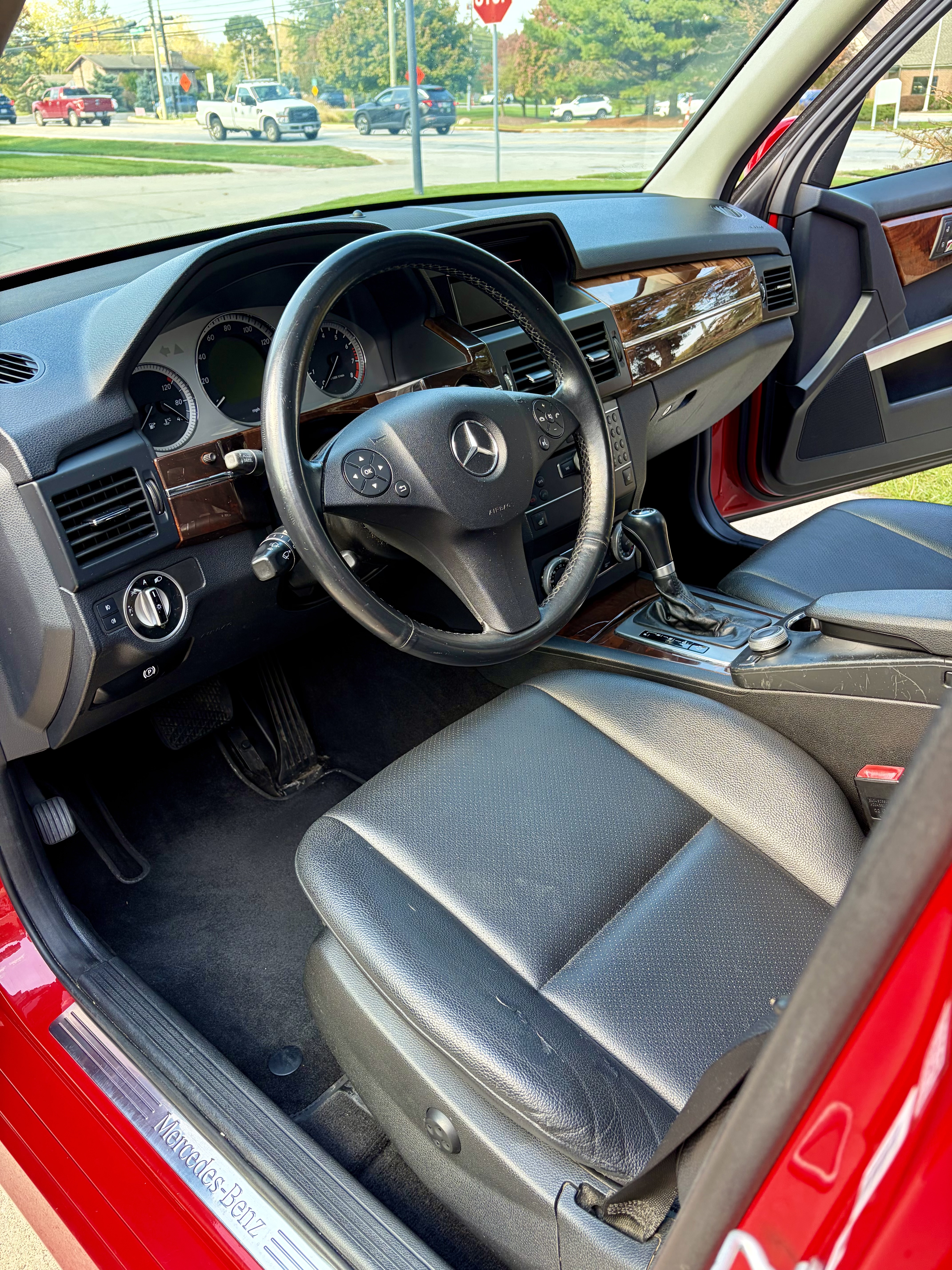 Used 2011 Mercedes-Benz GLK 350 4MATIC image 20
