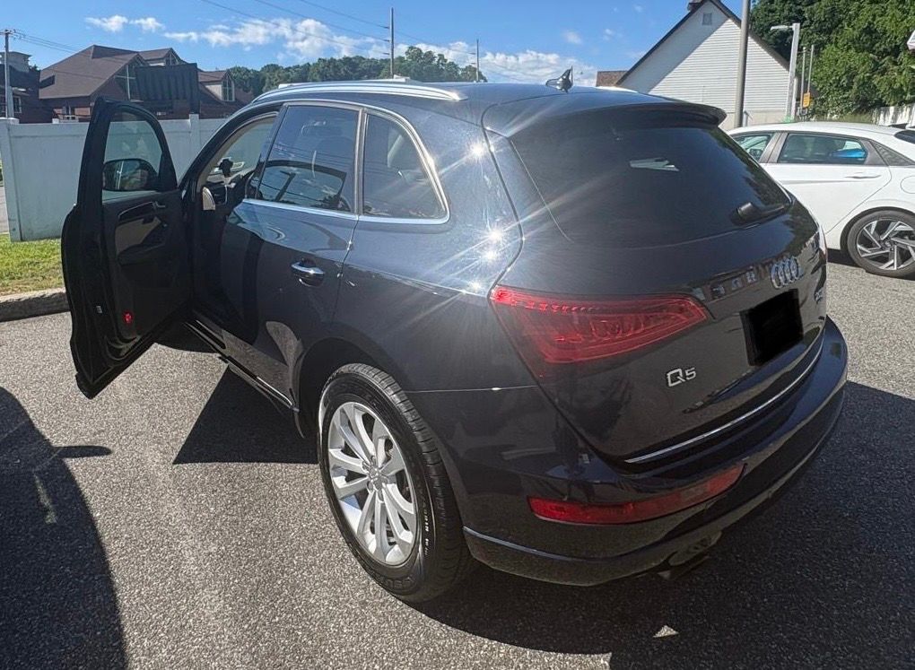 Used 2015 Audi Q5 2.0T Premium Plus AWD/4WD image 9