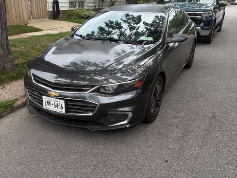 Used 2016 Chevrolet Malibu LT FWD image 9