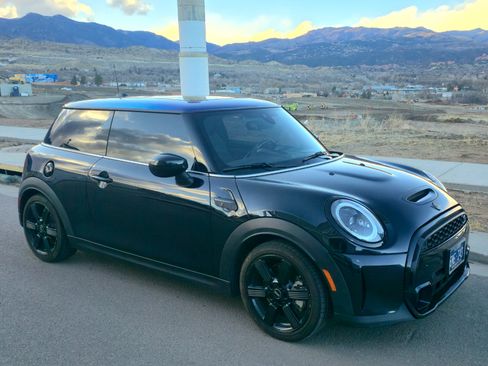 Used 2022 MINI Cooper S image 10
