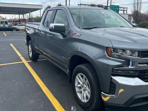 Used 2019 Chevrolet Silverado 1500 LT w/ All-Star Edition image 8