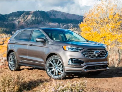 Used 2019 Ford Edge Titanium image 7