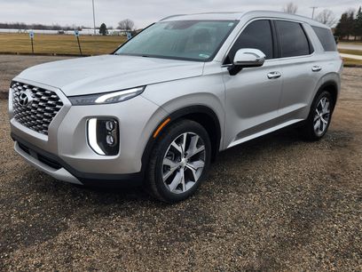 Used 2022 Hyundai Palisade SEL w/ 8P Bench Seat Package