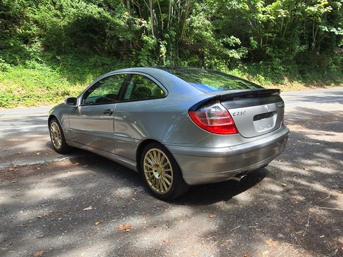 Used 2003 Mercedes-Benz C 230 Coupe image 5