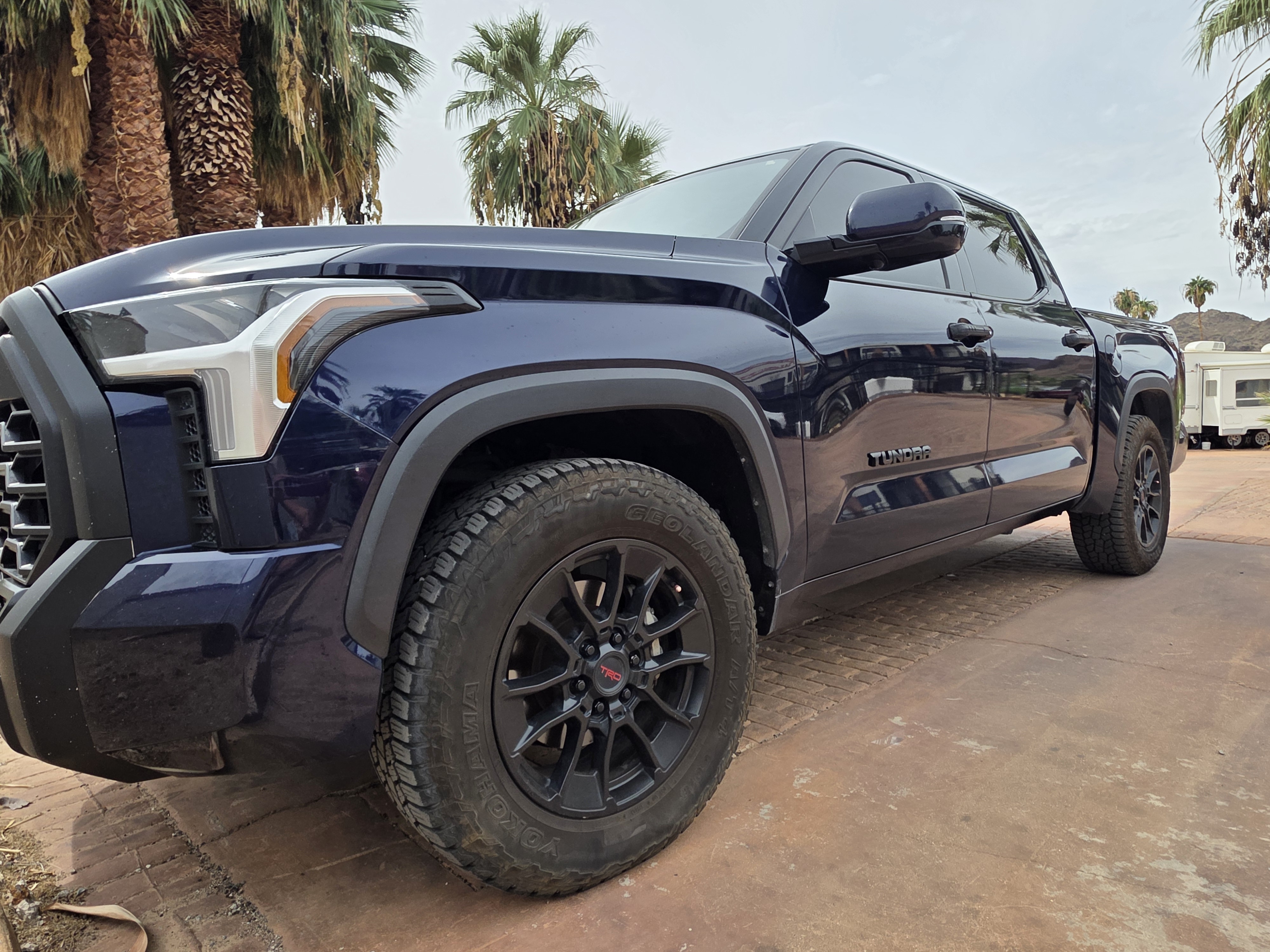 Used 2022 Toyota Tundra Limited w/ TRD Off-Road Package AWD/4WD image 6