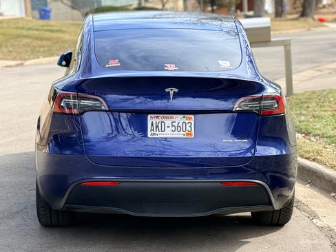 Used 2020 Tesla Model Y Long Range image 5