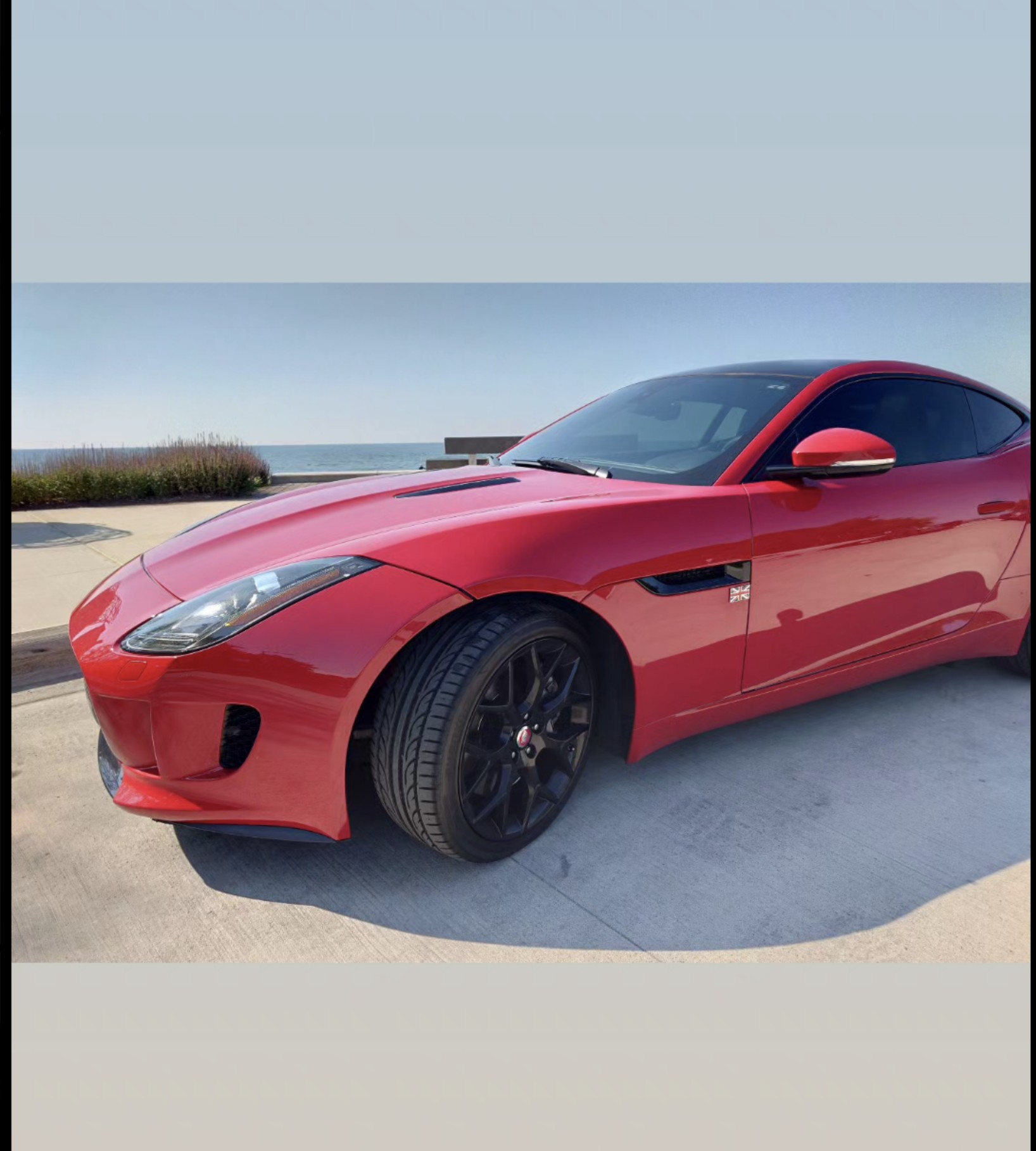 Used 2015 Jaguar F-TYPE Coupe RWD image 2