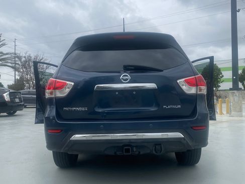 Used 2013 Nissan Pathfinder Platinum w/ Platinum Premium Pkg image 9