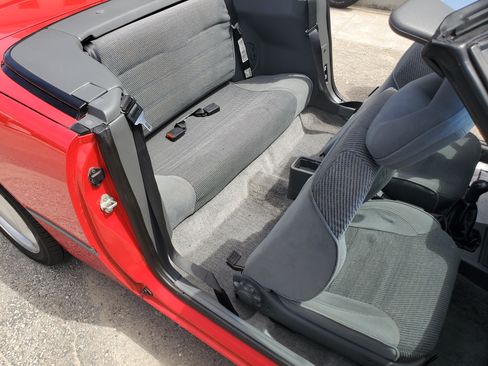 Used 1992 Mercury Capri XR2 image 16