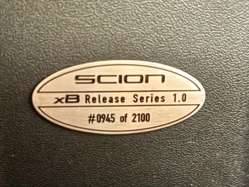 Used 2004 Scion xB image 15