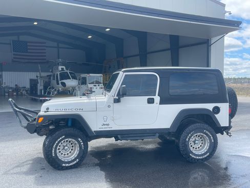 Used 2006 Jeep Wrangler Unlimited Rubicon image 13