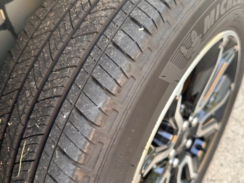 Used 2022 Ford Maverick Lariat w/ Lariat Luxury Package image 11