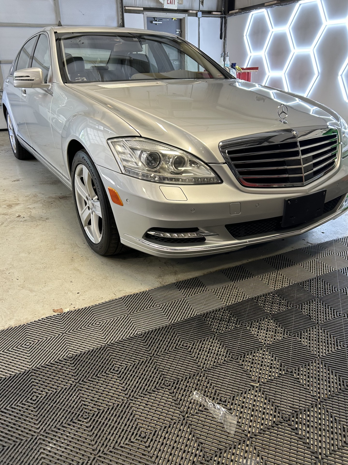 Used 2013 Mercedes-Benz S 550 image 2
