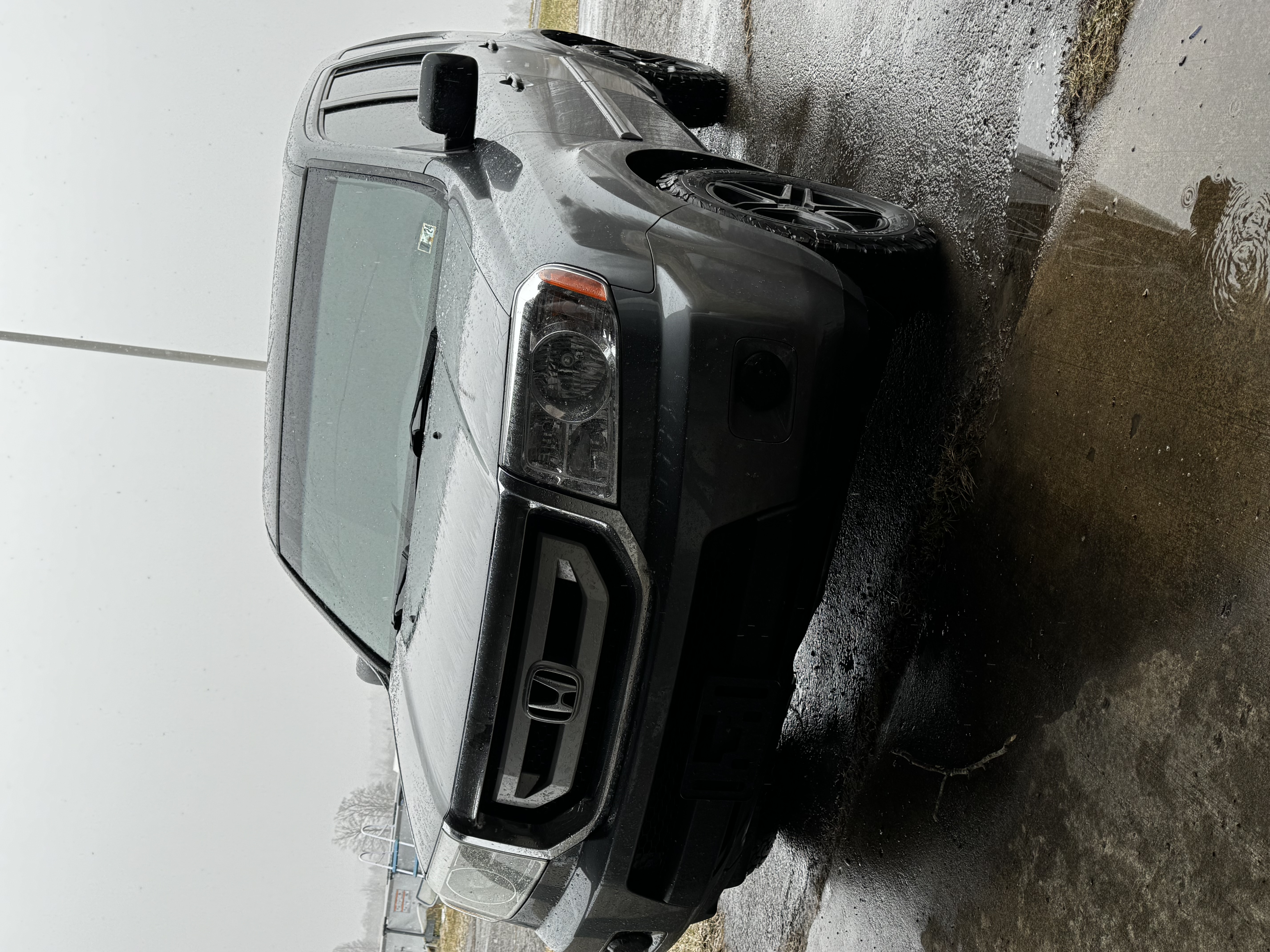 Used 2011 Honda Pilot LX image 6