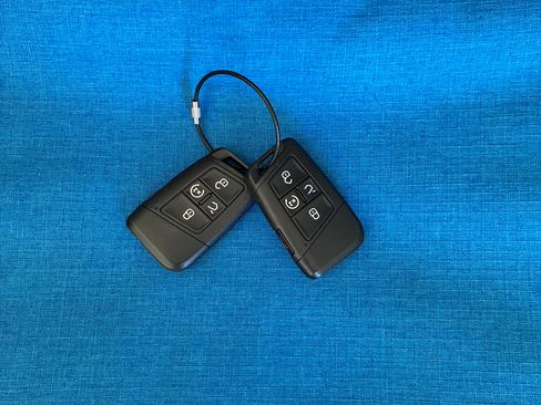 Used 2020 Volkswagen Tiguan SEL image 9