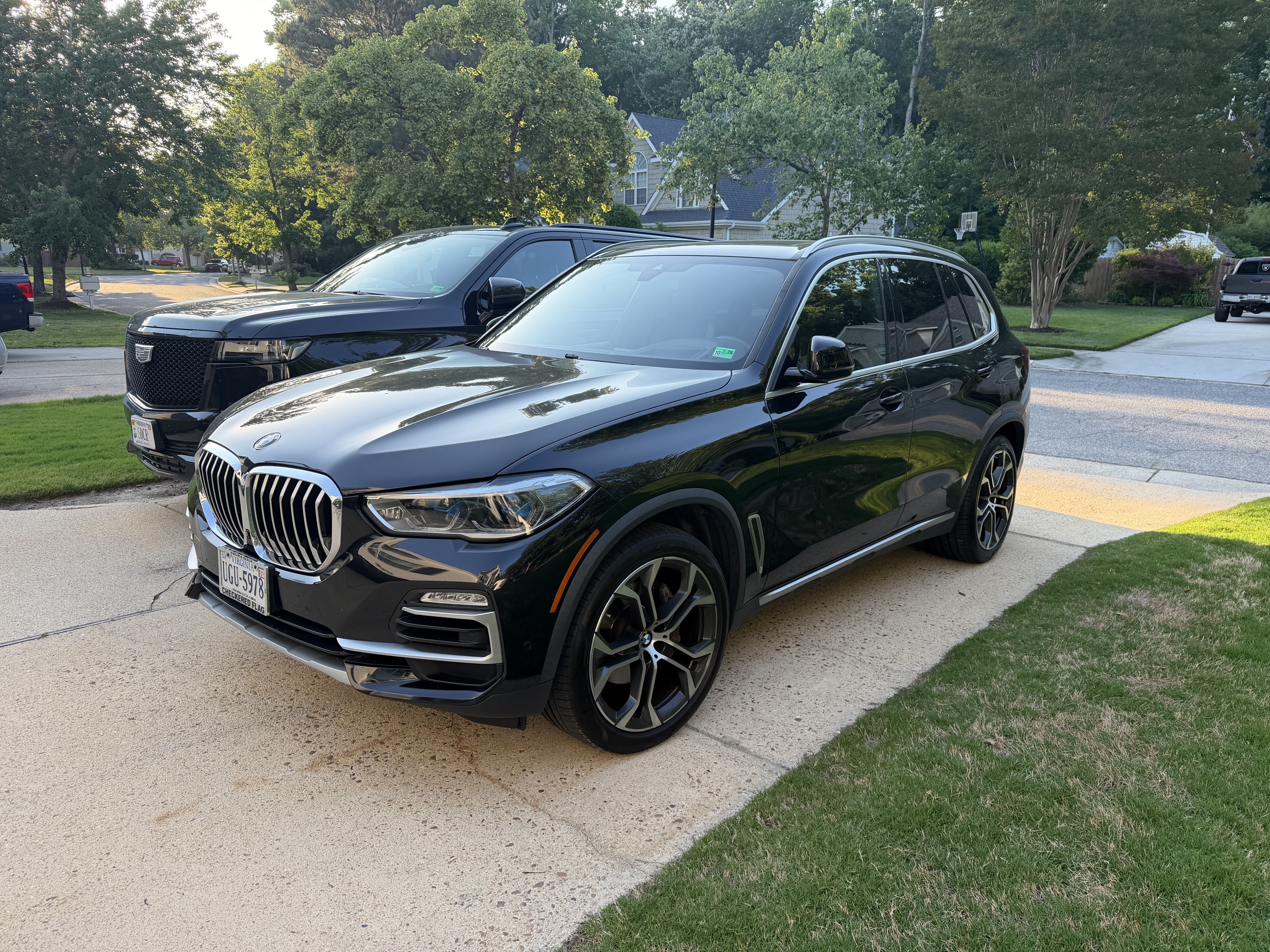 Used 2021 BMW X5 xDrive40i w/ Executive Package AWD/4WD image 1