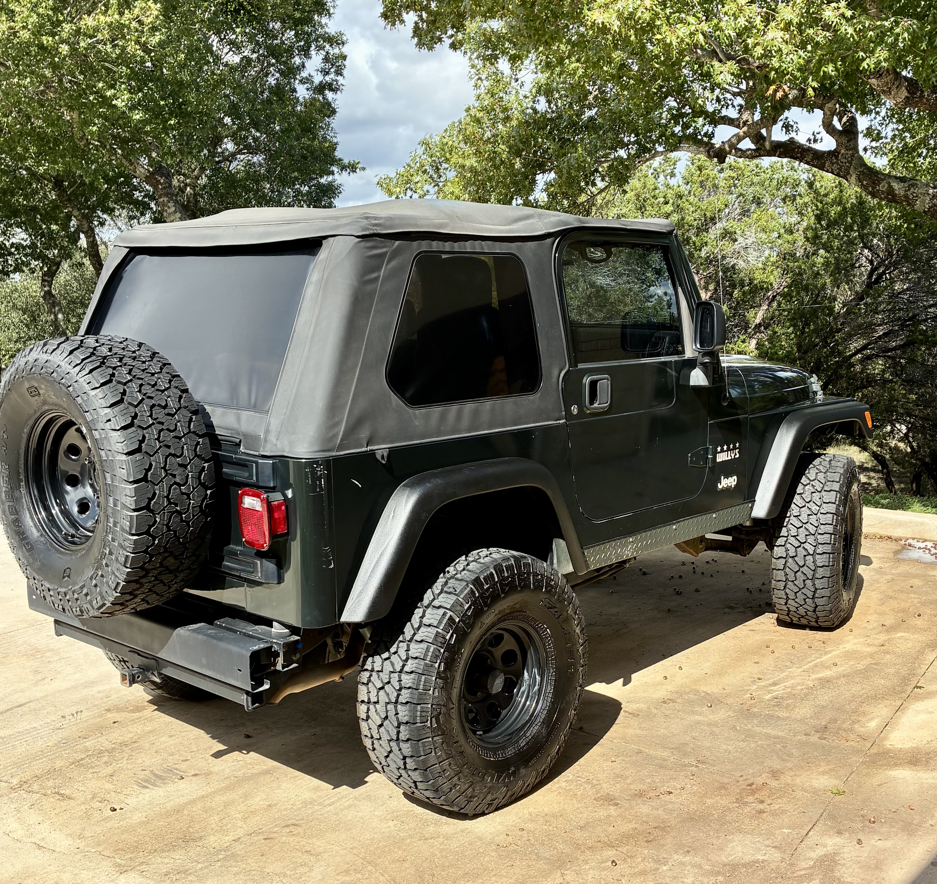 Used 2005 Jeep Wrangler X w/ Willys Edition Group AWD/4WD image 13